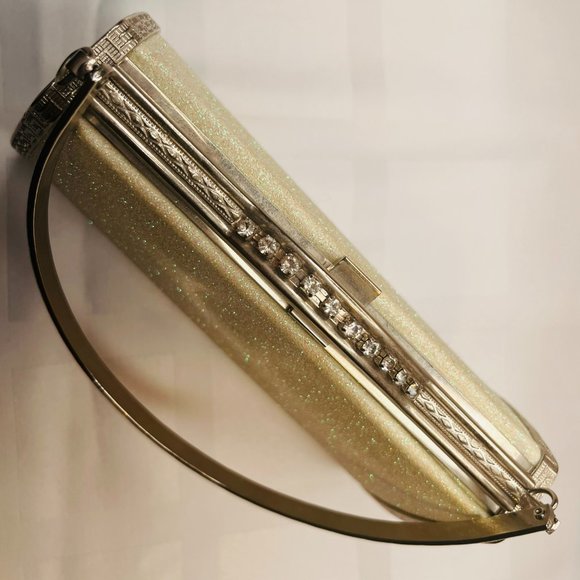 Elegant Sparkly Cream Clutch with Silver Accents - Picture 3 of 10